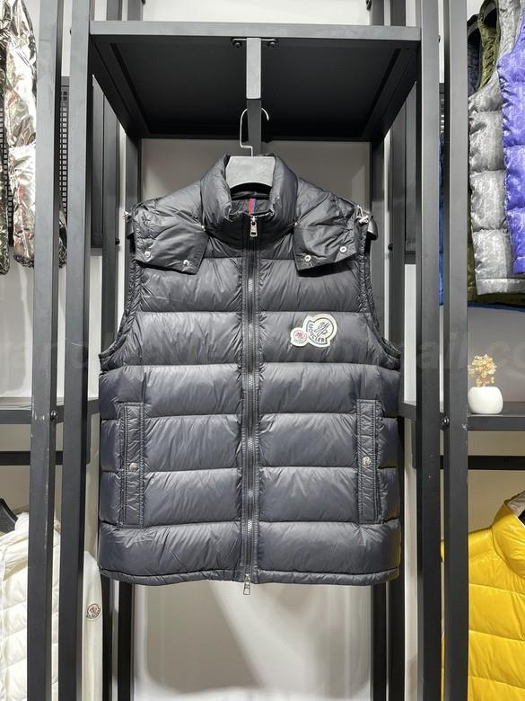 Moncler Men's Outwear 328